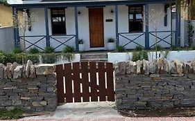 Two Roomed Private Suite In Front Of Cottage